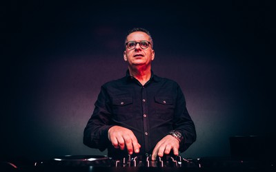 Mauricio Cury mostra seu talento com remix oficial para Alok
