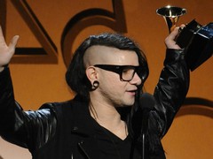 Após vencer duas categorias, Skrillex destrona Daft Punk em Grammys