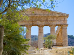 Dicas de festivais gringos com os cenários mais exóticos para ir em 2026