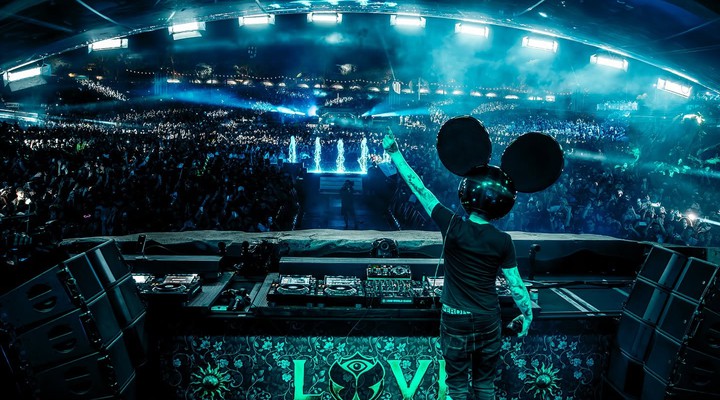 Deadmau5 no Tomorrowland Brasil 2025 - Foto: Reprodução/Facebook