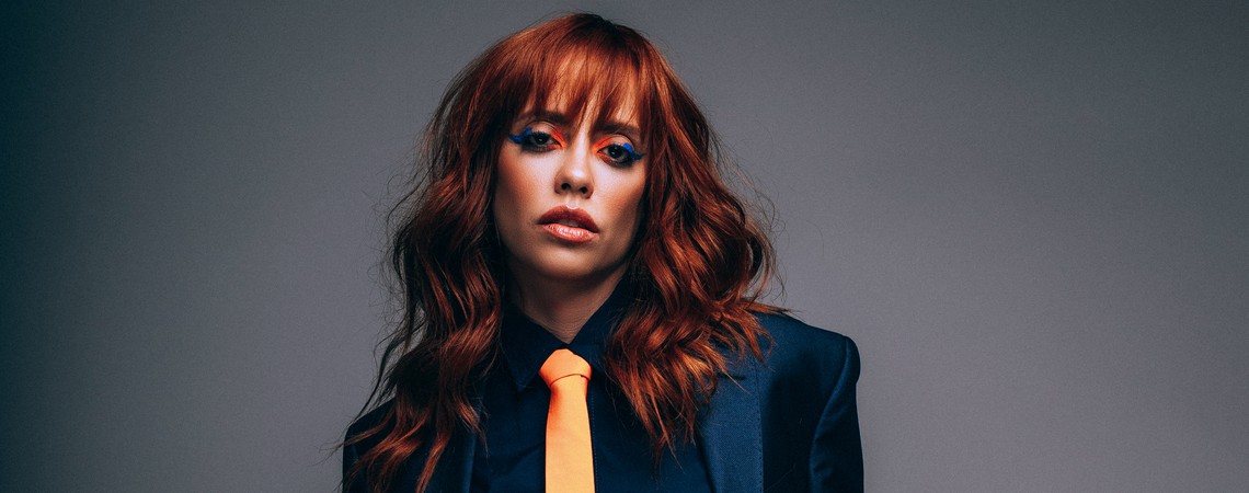 Anne Louise fala sobre trajetória, desafios e o impacto da música eletrônica em sua vida: “Tive que mostrar que a qualidade artística não depende de gênero ou de origem"