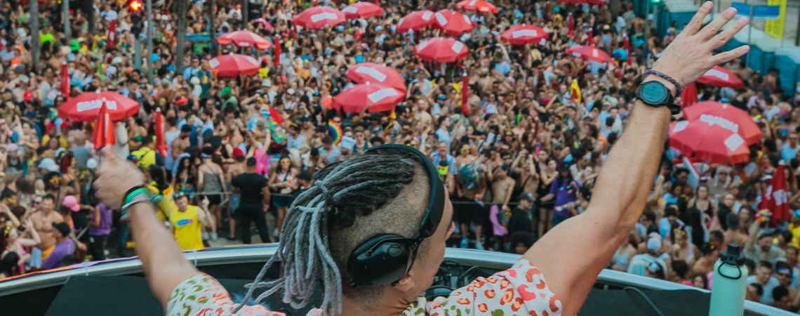 Bloco Dre Tarde chega à 8ª edição e volta a ocupar a Avenida Faria Lima no Carnaval de São Paulo