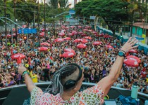 Bloco Dre Tarde chega à 8ª edição e volta a ocupar a Avenida Faria Lima no Carnaval de São Paulo