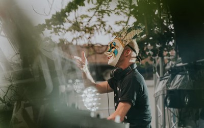 O bruxo vem! Laroc Club reabre com duas apresentações de Boris Brejcha