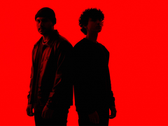 Zaark e Illusionize se unem em “Go Back”, conectando duas gerações da música eletrônica brasileira