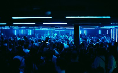 D-EDGE SP: Rødhåd, East End Dubs, Traumer, Eli Iwasa B2B Meca, Edone e Gui Boratto comandam o último mês de 2025