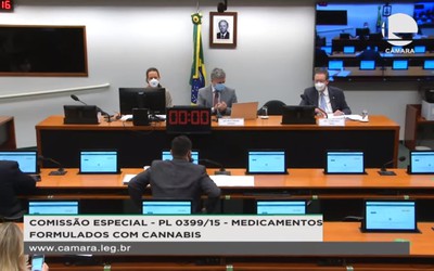 Votação para Projeto de Lei sobre uso medicinal da maconha é adiada pela Comissão da Câmara