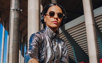 Com novo live set neste domingo (29), Camila Jun ganha suporte da Defected Radio Show em “Unified”