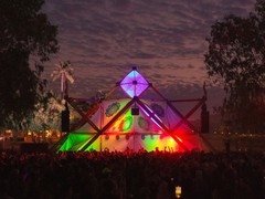 Wonderfruit 2025: uma análise de experiência