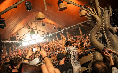 Warung Beach Club encerra ciclo histórico em Itajaí e celebra legado de mais de duas décadas na música eletrônica