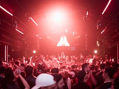 4 indicações de sets históricos que aconteceram no Surreal Park e na série Beatport Live para você assistir