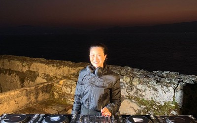 Série audiovisual da TROOP apresenta Eli Iwasa em paisagem espetacular de Floripa