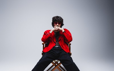 Ácido, acelerado e enérgico, HeyDoc! chega à gravadora internacional Low Ceiling com "Frequencies"