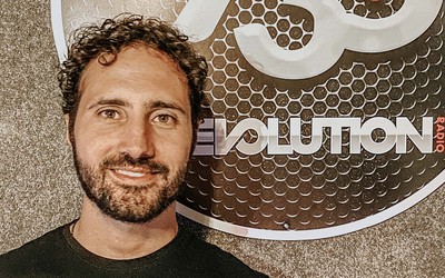 Pela Radio Revolution 93.5, Gianni Petrarca lança Rescue Radio Show em Miami com DJs convidados brasileiros
