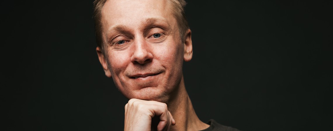 Ídolo do progressive trance mundial, Phaxe comanda volta da Psicodelia Urbana ao CAOS neste sábado