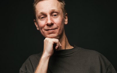 Ídolo do progressive trance mundial, Phaxe comanda volta da Psicodelia Urbana ao CAOS neste sábado