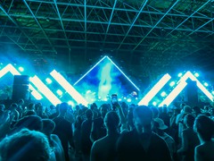 Festa APOGEU retorna a São Paulo neste sábado, 7 de março, no Komplexo Tempo