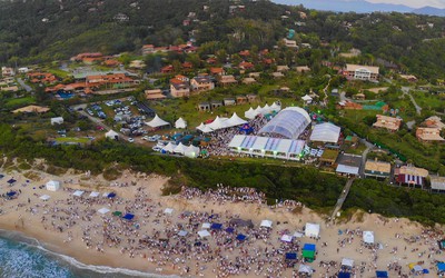 Virada Mágica 2022 promete réveillon épico na paradisíaca Praia do Rosa