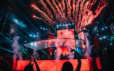 Festa INTRO completa 5 anos e celebra sua maior edição com Full Open Bar Premium, em Fortaleza