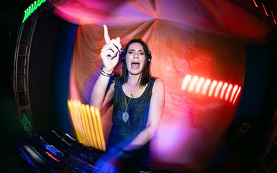 A escola que virou movimento: Beatlife celebra 9 anos levando a música eletrônica às ruas de Minas Gerais e do Brasil