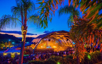 O maior carnaval eletrônico do Brasil está de volta no Ame Laroc Festival 2023