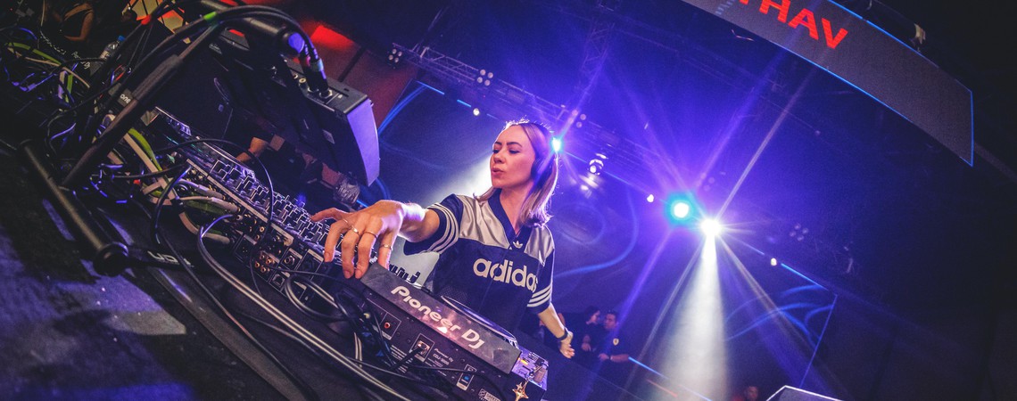 Em um dos maiores momentos de sua carreira, Molothav divide palco com Amelie Lens, reencontra Space 92 em novo B2B e amplia sua ascensão internacional