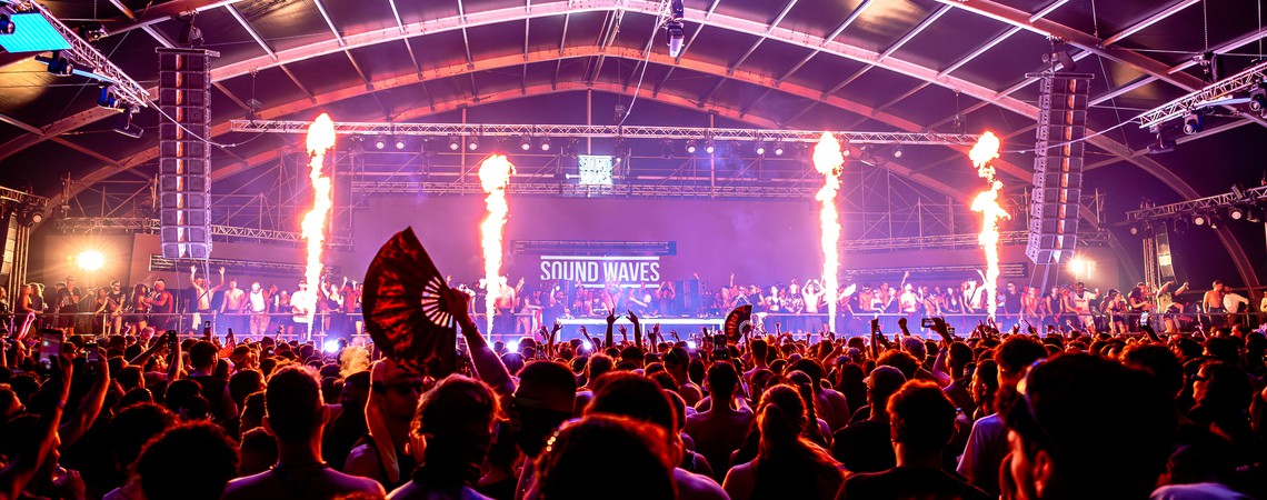 Aniversário de 21 anos do Sound Waves terá Adrián Mills, Cloudy, TRYM, Cloudy, Restricted e muito mais em Portugal