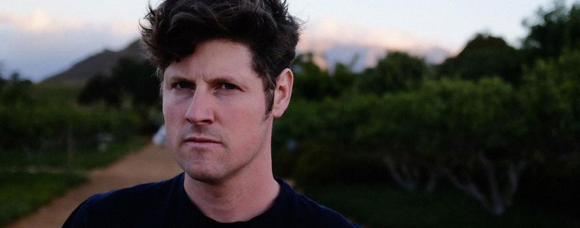 Warung Beach Club recebe Mano Le Tough no sábado de Páscoa para mais um capítulo histórico no Templo