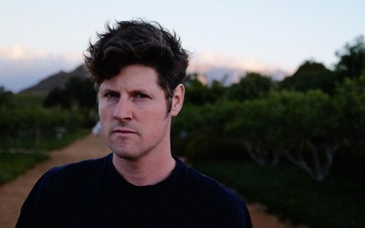 Warung Beach Club recebe Mano Le Tough no sábado de Páscoa para mais um capítulo histórico no Templo