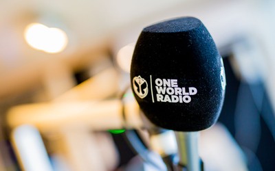 One World Radio comemora mil dias com programação especial