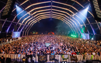 Após sold out em 2024, House Mag Festival retorna ao Surreal Park com 79 atrações e seis palcos, incluindo pista adaptada para surdos