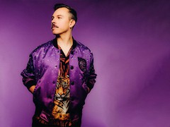 Ausländer, tradicional festa de Halloween, apresenta Purple Disco Machine em São Paulo