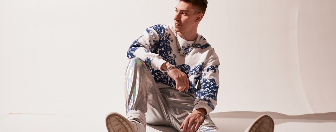 “Muda o peso, não o caminho”, revela Schutzer sobre estreia na gravadora de Martin Garrix e momento na carreira