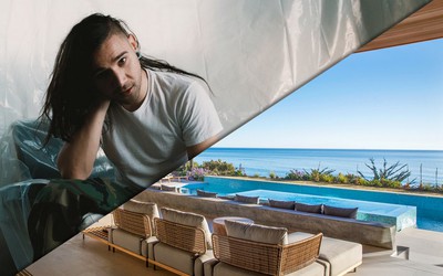 Skrillex vende mansão em praia de Malibu por mais de 93 milhões de reais