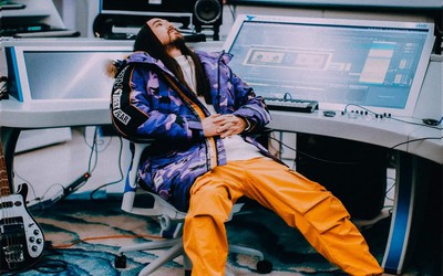 Steve Aoki será anfitrião de ação de caridade que leiloará itens raros de Pokémon