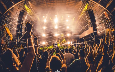 Com 3 palcos e mais de 20 apresentações, INNER multi.art reúne música, arte e sustentabilidade neste sábado (29), em São Paulo