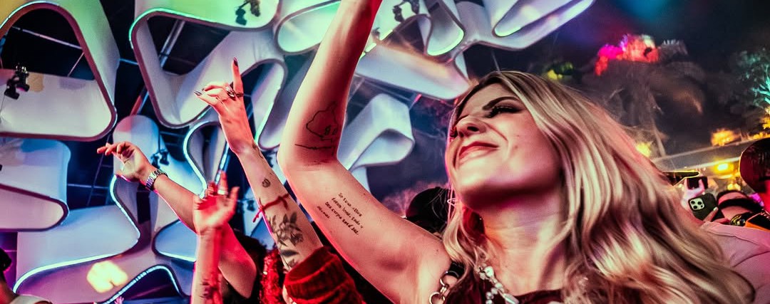 Laroc Club apresenta 5ª edição da Rewind no dia 25 com Robin S, Guru Josh Project, Lee Cabrera e muito mais