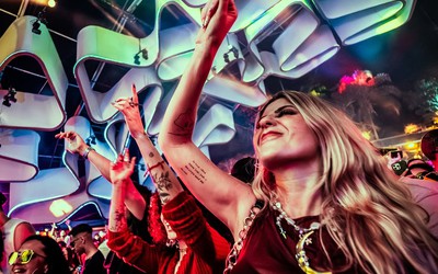 Laroc Club apresenta 5ª edição da Rewind no dia 25 com Robin S, Guru Josh Project, Lee Cabrera e muito mais