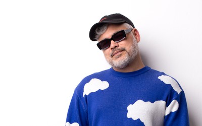 Leo Janeiro celebra chegada de "Tempo", seu 1º álbum de estúdio, com showcases da Cocada Music no Rio e SP