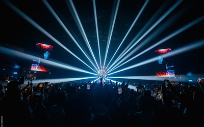 NOX Festival estreia na Arena Opus com experiência imersiva e show exclusivo de Armin van Buuren