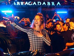 BLOND:ISH traz a Abracadabra a São Paulo junto com os brasileiros Maz, Beltran, Malive e Analu.