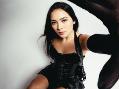 Conheça Sayba: artista brasileira que promete entregar tudo na Unreal/The Grid