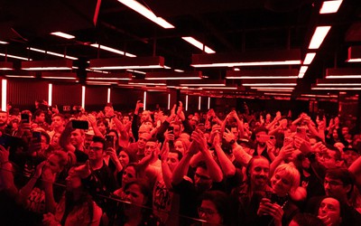 Brisotti, Greggio, Jessica Brankka e LIVV: saiba mais sobre as atrações do dia 24 no D-EDGE SP