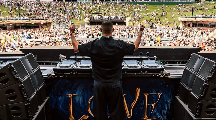 Volkoder em sua estreia no Mainstage do Tomorrowland - Imagem/Reprodução