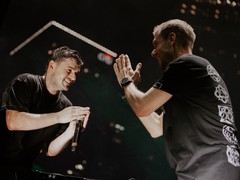 Martin Garrix e Armin van Buuren lançam sua primeira colaboração, “Sleepless Nights”