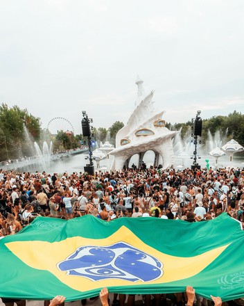 brasileiros no tomorrowland