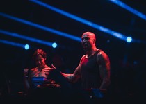 Binaryh resgata cultura clubber com All Night Long