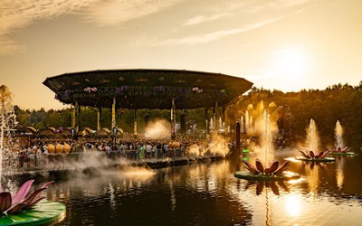 Tomorrowland Brasil 2025 estreia o palco Crystal Garden; confira o line-up