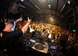 Rebobina estreia no Surreal Park com Ratier e Fabricio Peçanha revisitando clássicos da Dance Music